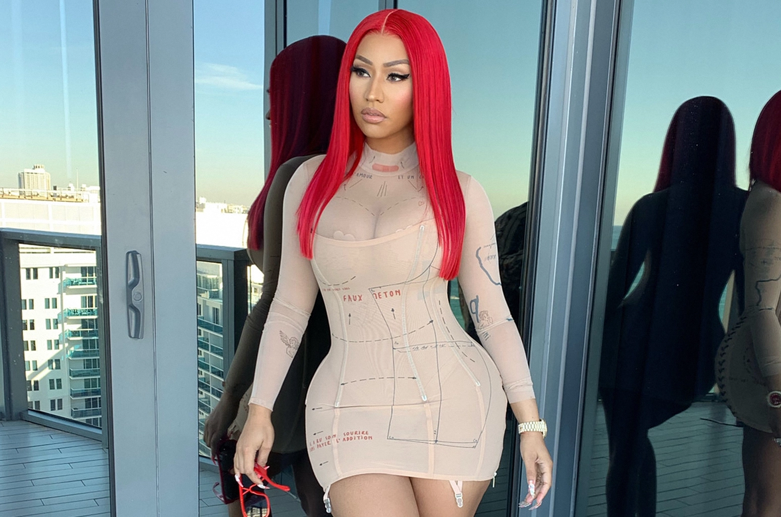 nicki minaj areola peak