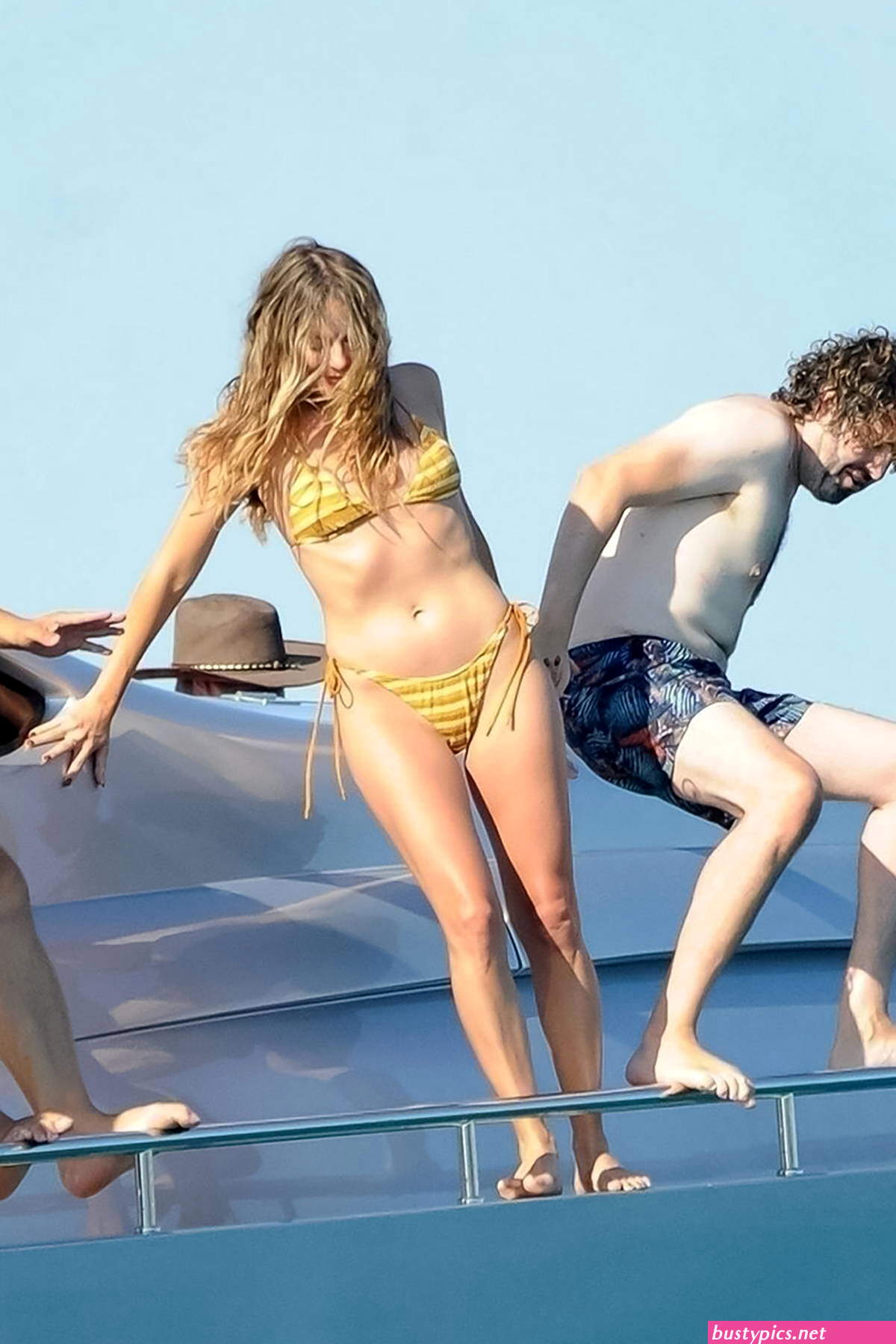 margot robbie in a bikini