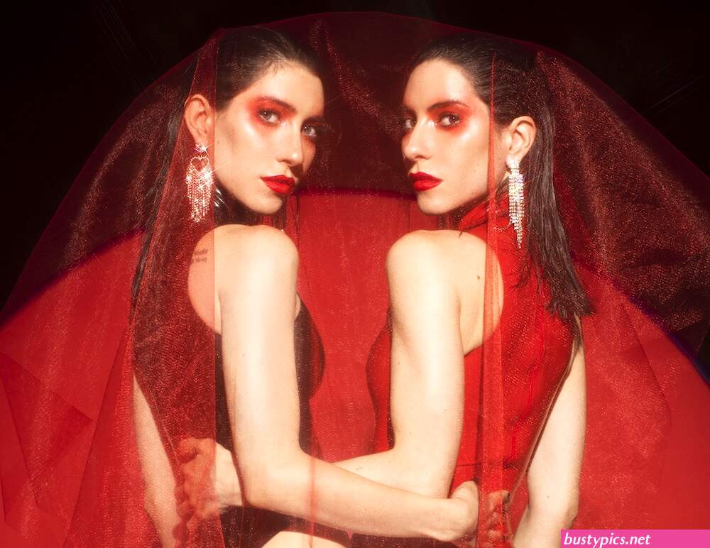 the veronicas bodypaint