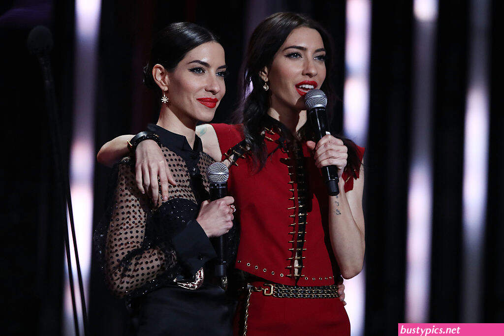the veronicas bodypaint