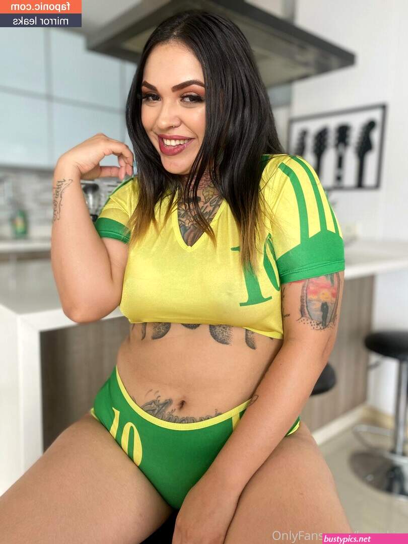 layna me nudes of leaks