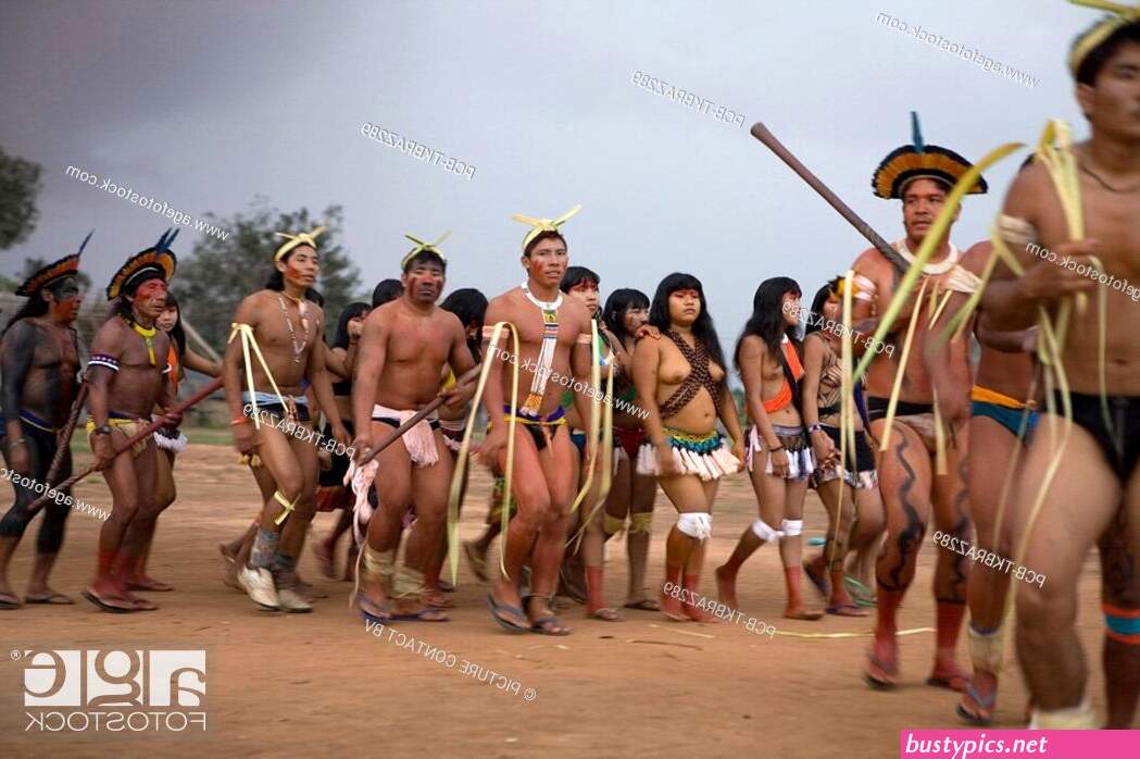 yawalapiti primitive tribe women