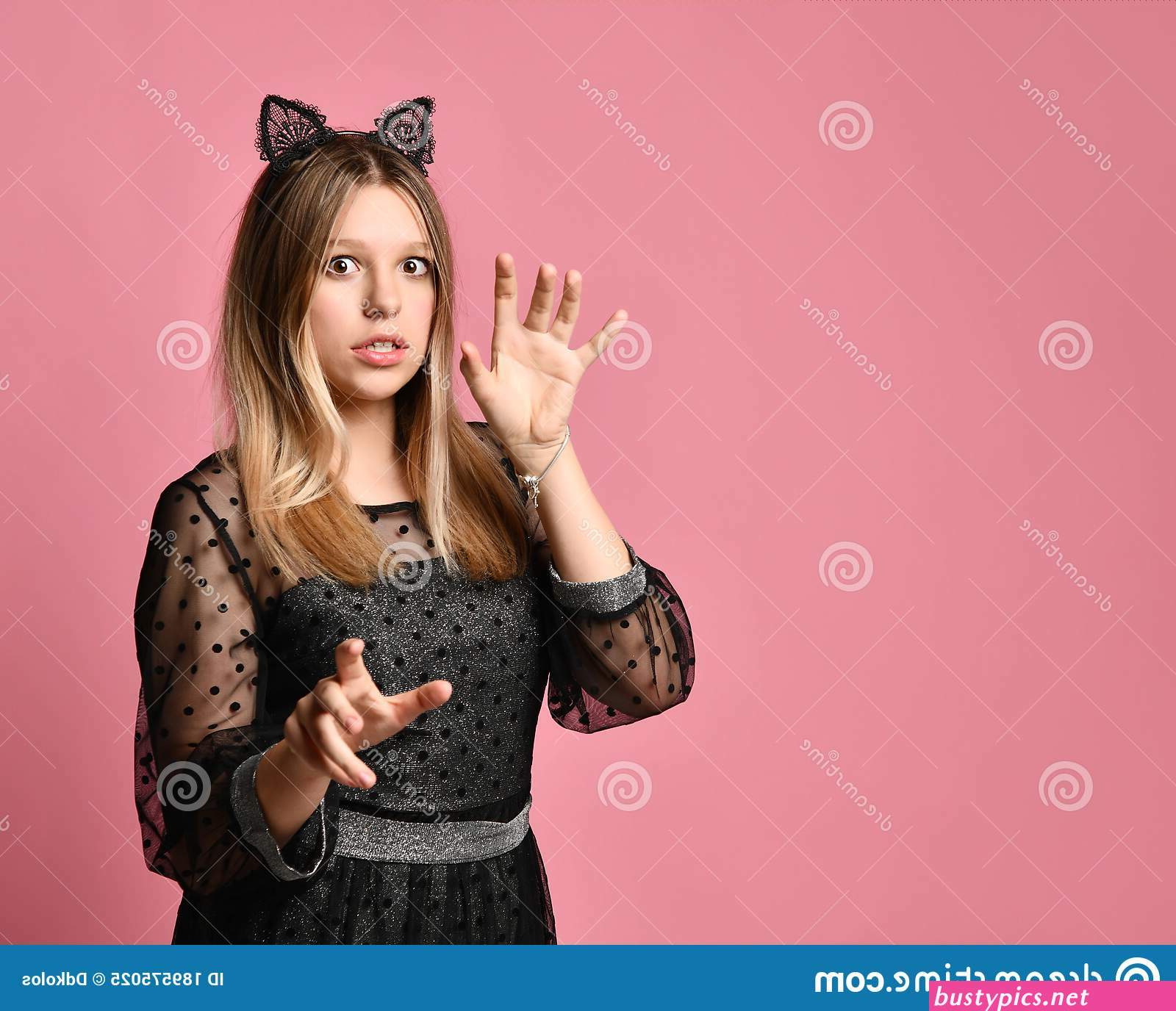black teen pussy pics