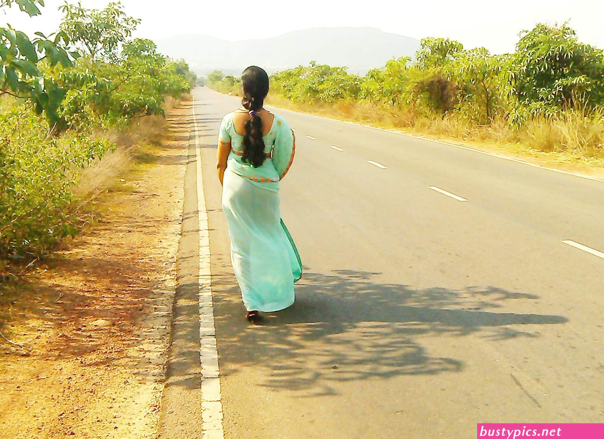 borka hot anty big back photo
