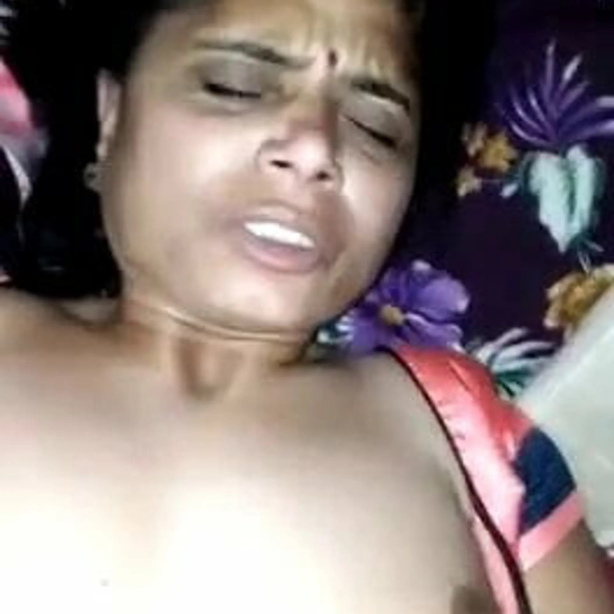 indian aunty pussy naked