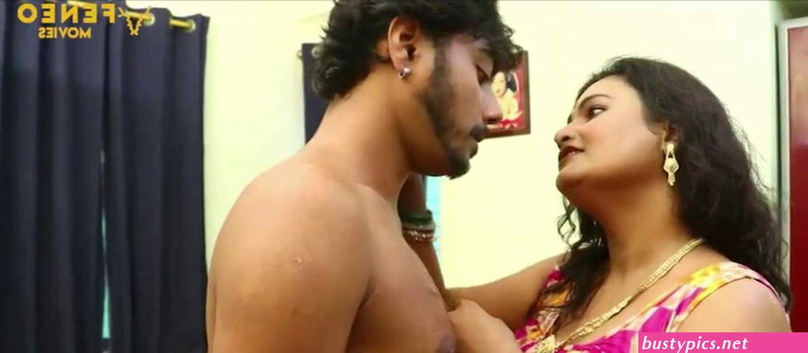 indian aunty big boobs