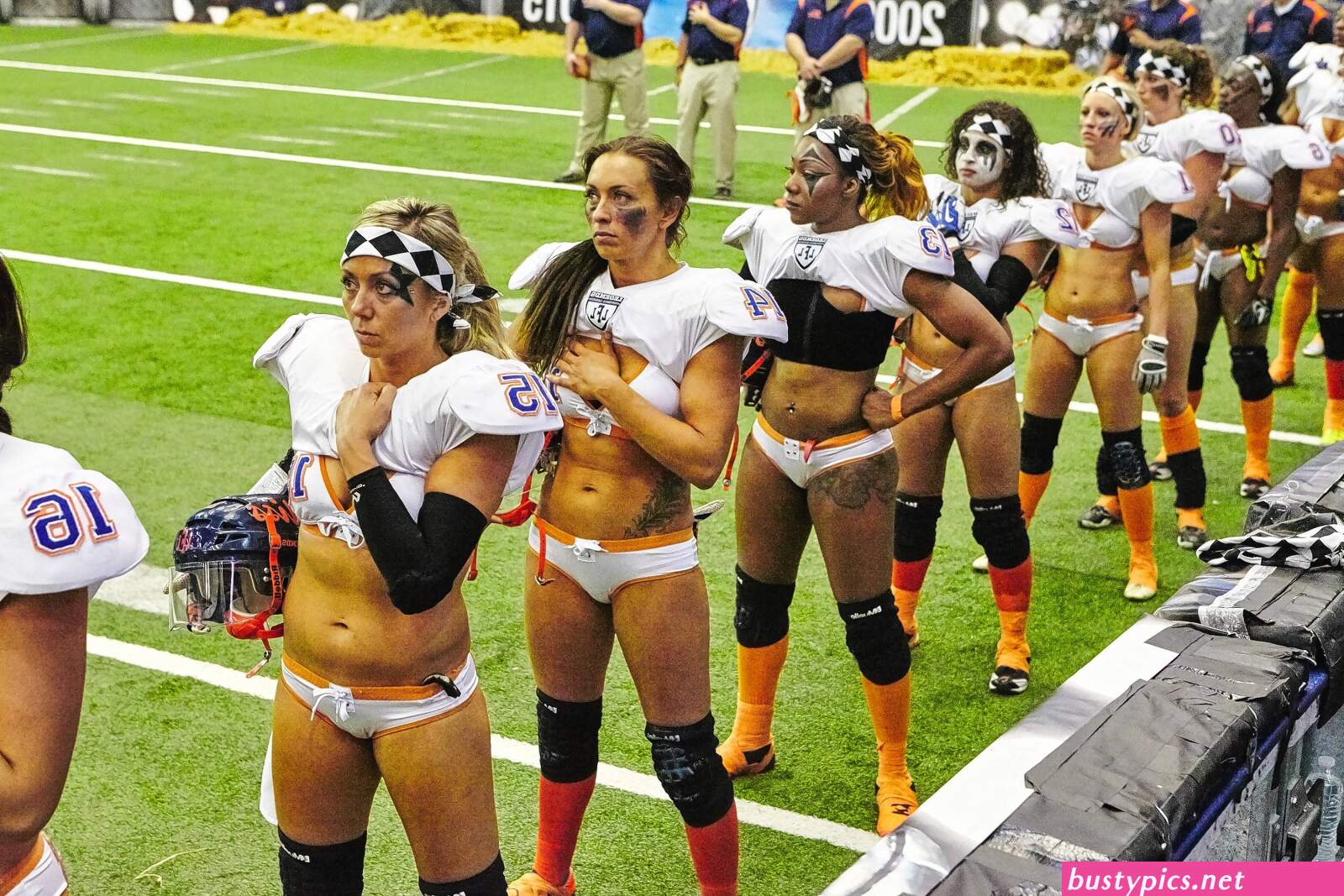 women soccer players nude